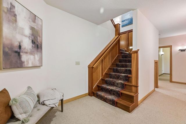 1959 Pine Ridge Drive, West Saint Paul, MN 55118