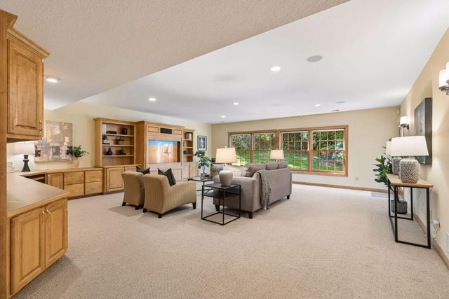 1959 Pine Ridge Drive, West Saint Paul, MN 55118
