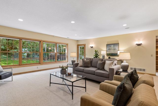1959 Pine Ridge Drive, West Saint Paul, MN 55118
