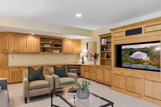 1959 Pine Ridge Drive, West Saint Paul, MN 55118