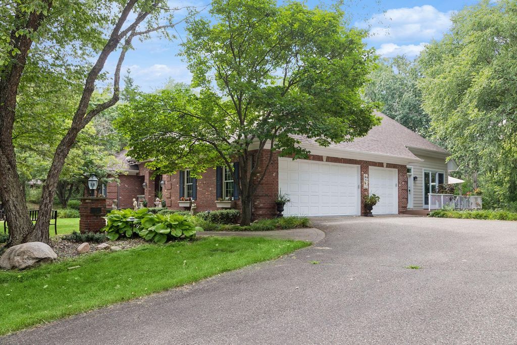1959 Pine Ridge Drive, West Saint Paul, MN 55118 — photo 3