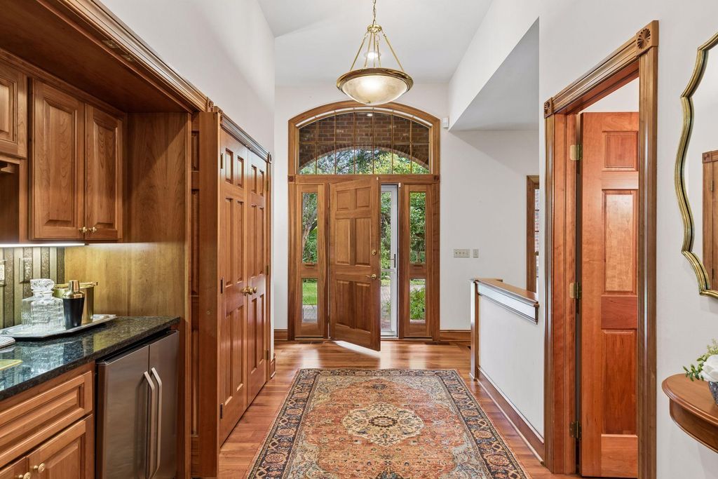 1959 Pine Ridge Drive, West Saint Paul, MN 55118 — photo 4