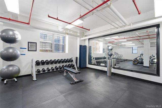 83-40 Austin Street 1S, Kew Gardens, NY 11415