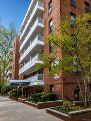 83-40 Austin Street 1S, Kew Gardens, NY 11415