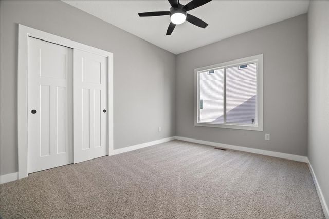 305 NW Lavelle Court, Waukee, IA 50263