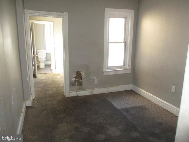 425 N 2ND ST, Reading, PA 19601