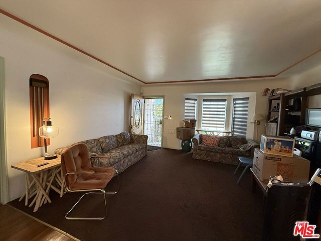 3284 Cherokee Avenue, South Gate, CA 90280