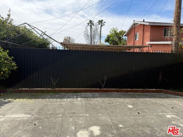 3284 Cherokee Avenue, South Gate, CA 90280