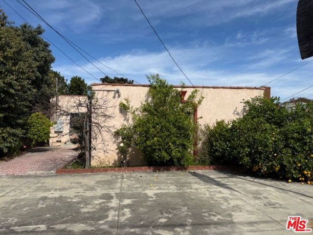 3284 Cherokee Avenue, South Gate, CA 90280