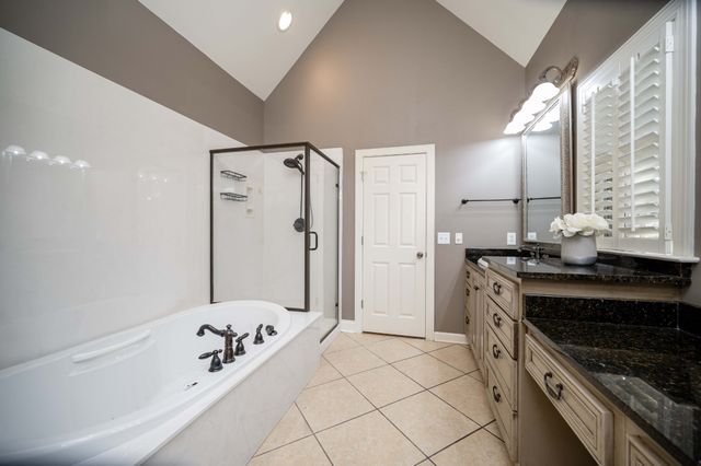 1504 Winterberry Dr, Murfreesboro, TN 37130