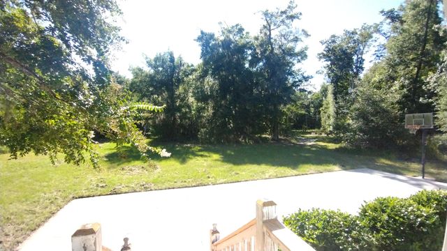 8615 Raccoon Island Road, Edisto Island, SC 29438