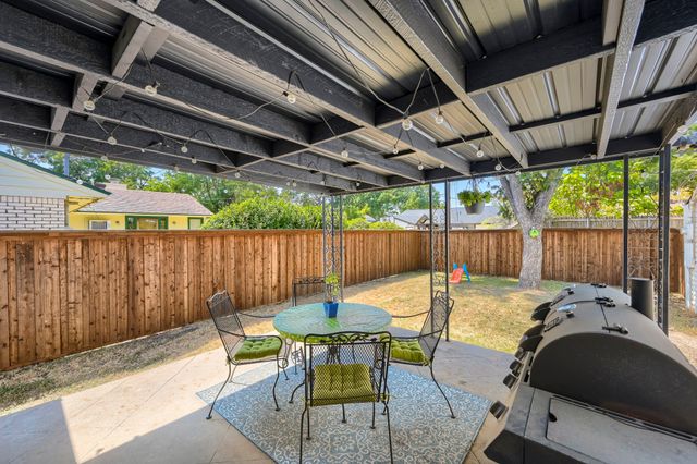 10129 Lingo Lane, Dallas, TX 75228