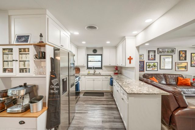 10129 Lingo Lane, Dallas, TX 75228