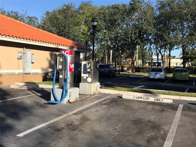 151 SW 117th Ave 9305, Pembroke Pines, FL 33025