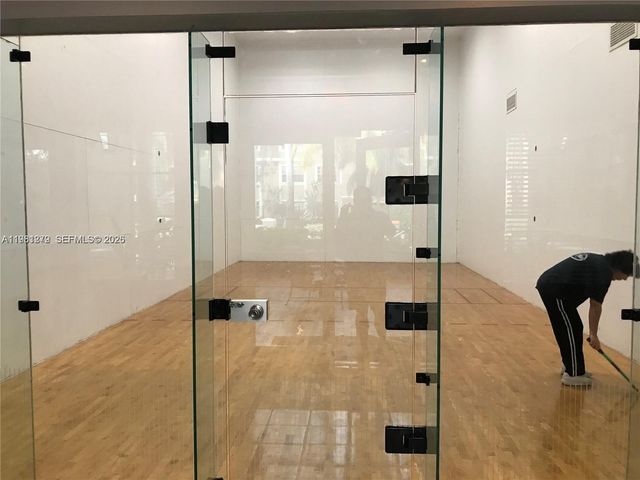 151 SW 117th Ave 9305, Pembroke Pines, FL 33025