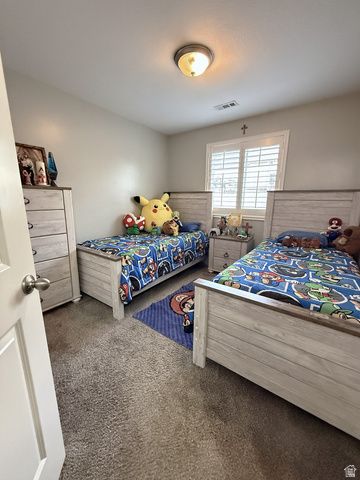 1042 N SKIPTON DR, North Salt Lake, UT 84054