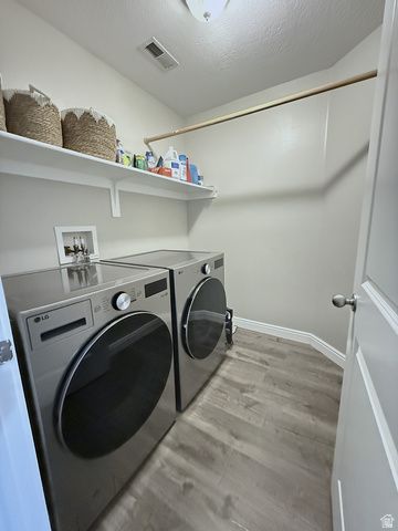 1042 N SKIPTON DR, North Salt Lake, UT 84054