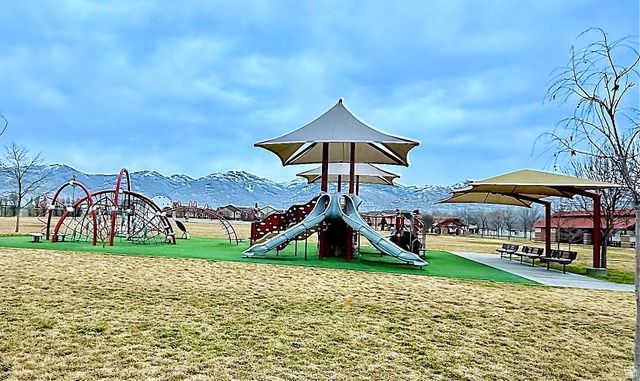 1042 N SKIPTON DR, North Salt Lake, UT 84054