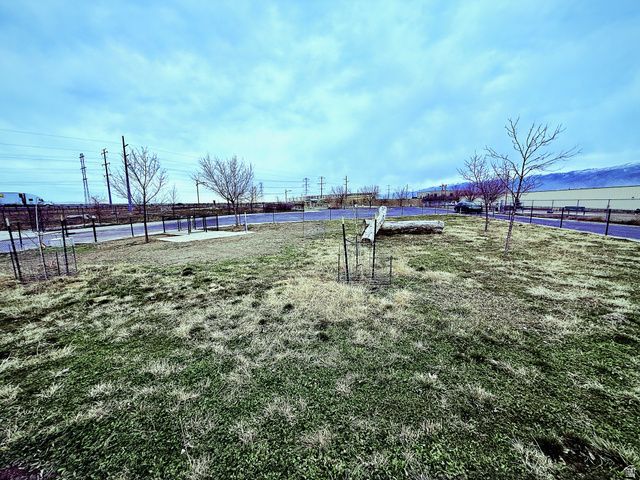 1042 N SKIPTON DR, North Salt Lake, UT 84054