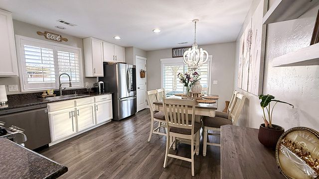 1042 N SKIPTON DR, North Salt Lake, UT 84054