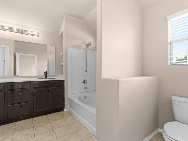 1108 Wellesbourne Lane, Fort Worth, TX 76134