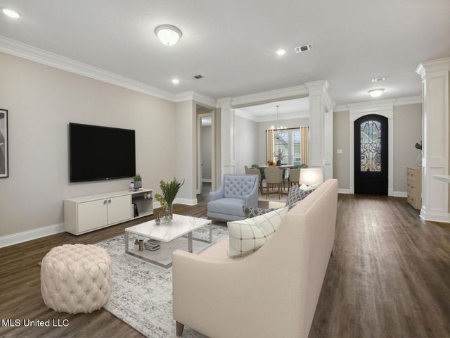 13565 Garland Road, Ocean Springs, MS 39564