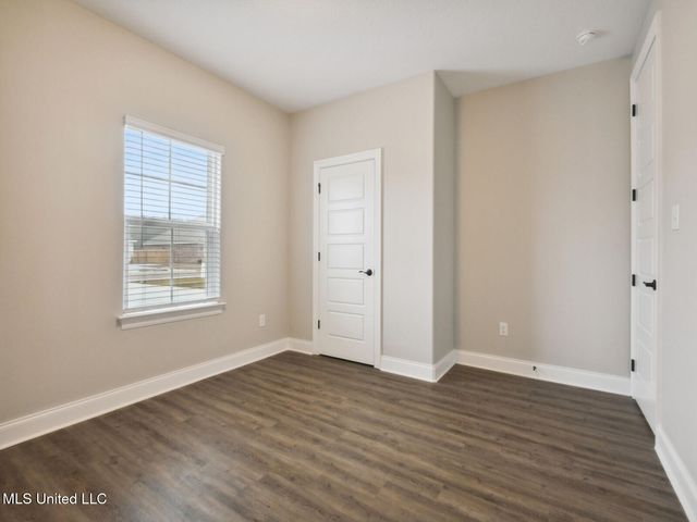 13565 Garland Road, Ocean Springs, MS 39564