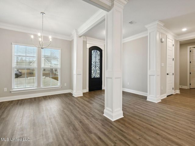 13565 Garland Road, Ocean Springs, MS 39564