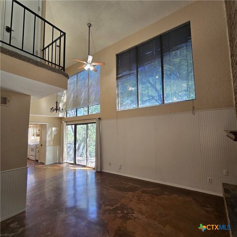 801 Old Ranch Road 12, San Marcos, TX 78666