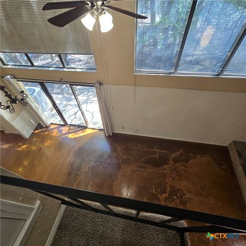 801 Old Ranch Road 12, San Marcos, TX 78666