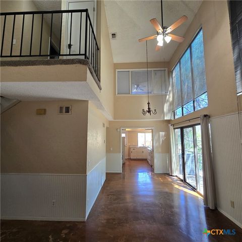 801 Old Ranch Road 12, San Marcos, TX 78666
