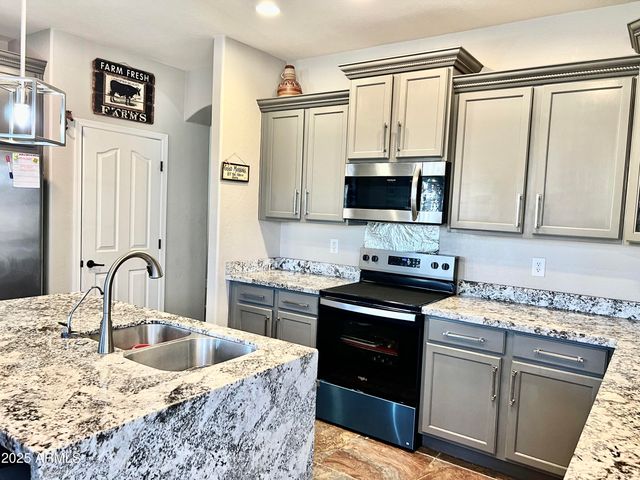 3326 S 257th Drive, Buckeye, AZ 85326