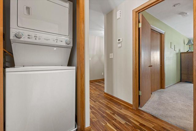 W179N9773 Riversbend CIRCLE W, Germantown, WI 53022