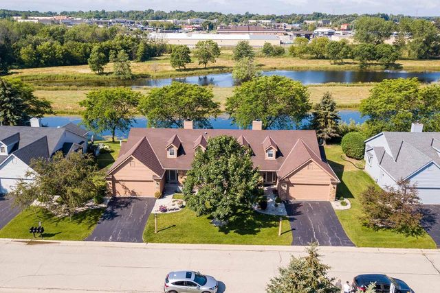 W179N9773 Riversbend CIRCLE W, Germantown, WI 53022