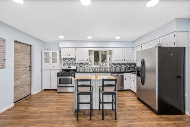 2853 Teresa Street, Portage, IN 46368