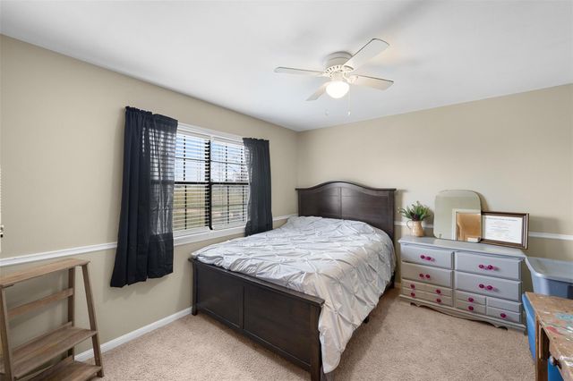 1347 County Road 426, Dime Box, TX 77853