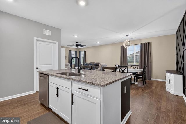 26 CHOKEBERRY WAY, Gettysburg, PA 17325