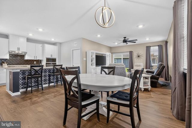 26 CHOKEBERRY WAY, Gettysburg, PA 17325