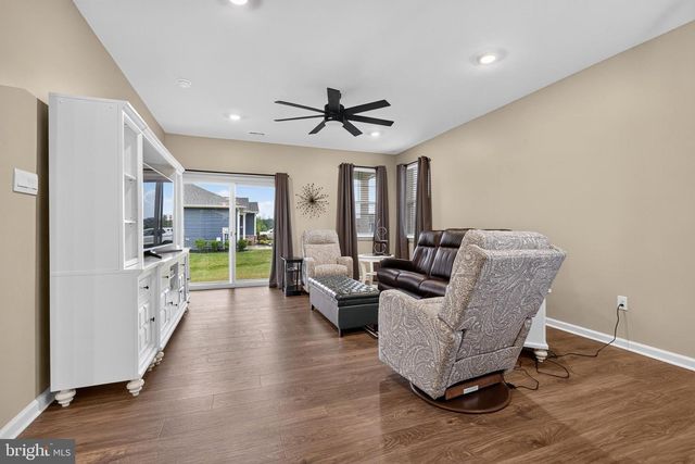 26 CHOKEBERRY WAY, Gettysburg, PA 17325