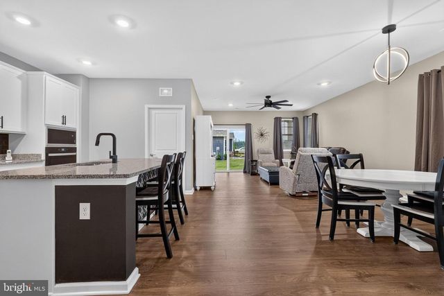 26 CHOKEBERRY WAY, Gettysburg, PA 17325