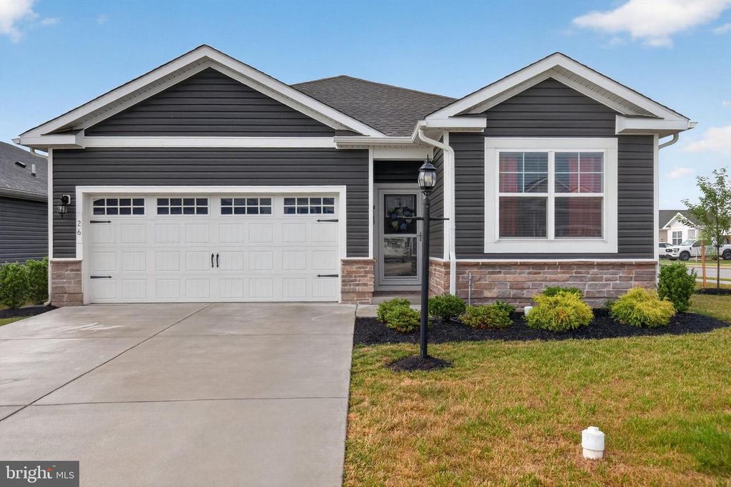 26 CHOKEBERRY WAY, Gettysburg, PA 17325