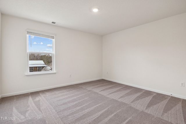 227 Artist Avenue, Johnson City, TN 37615