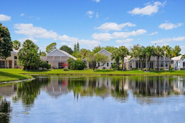 1020 Lytham Court, West Palm Beach, FL 33411