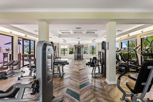 1020 Lytham Court, West Palm Beach, FL 33411