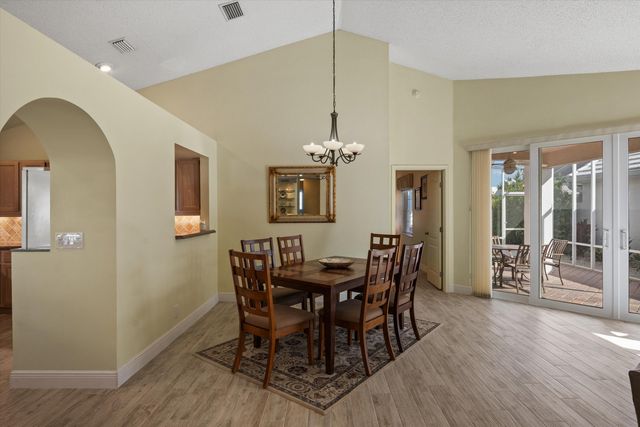 1020 Lytham Court, West Palm Beach, FL 33411