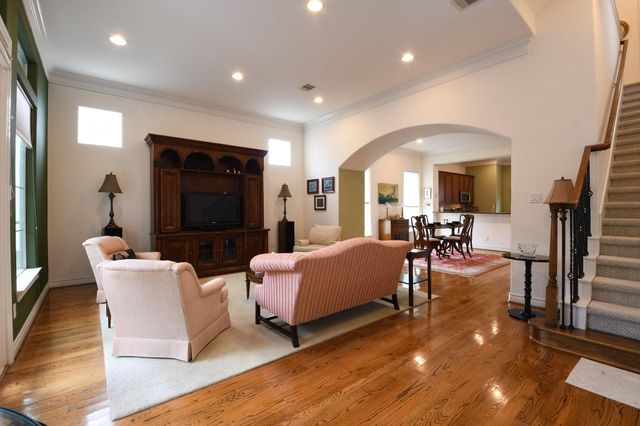 9127 Harbor Hills Drive, Houston, TX 77054