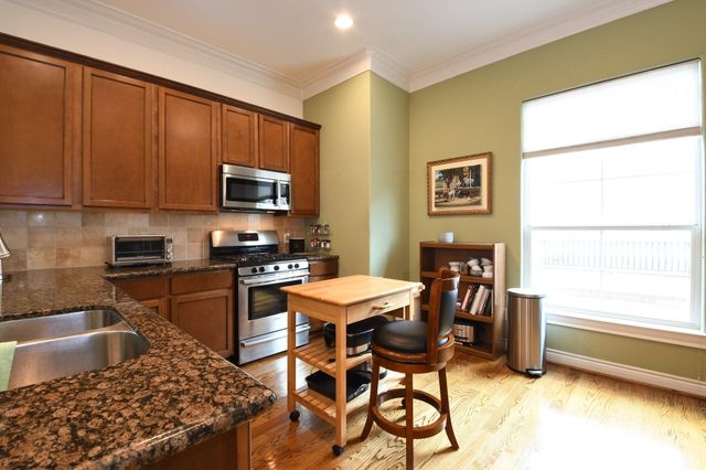 9127 Harbor Hills Drive, Houston, TX 77054