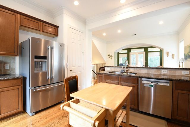 9127 Harbor Hills Drive, Houston, TX 77054