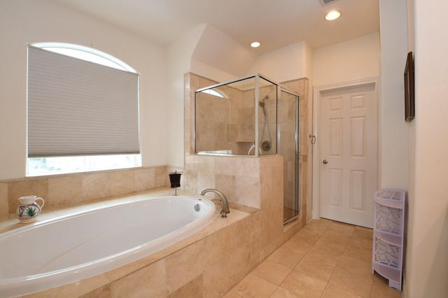 9127 Harbor Hills Drive, Houston, TX 77054