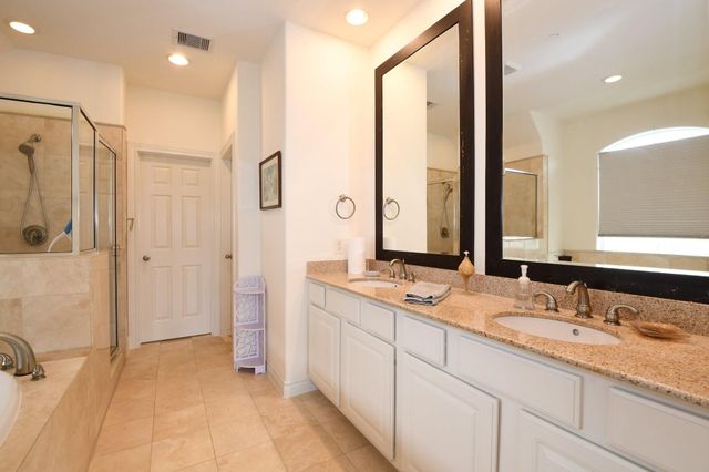 9127 Harbor Hills Drive, Houston, TX 77054